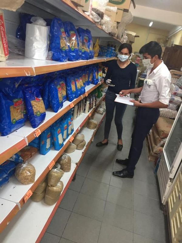 LAS LAJITAS : CONTROLES EN DIFERENTES COMERCIOS
