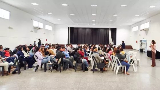 Empleados estatales y pobladores de Las Lajitas se capacitaron en Ley Micaela