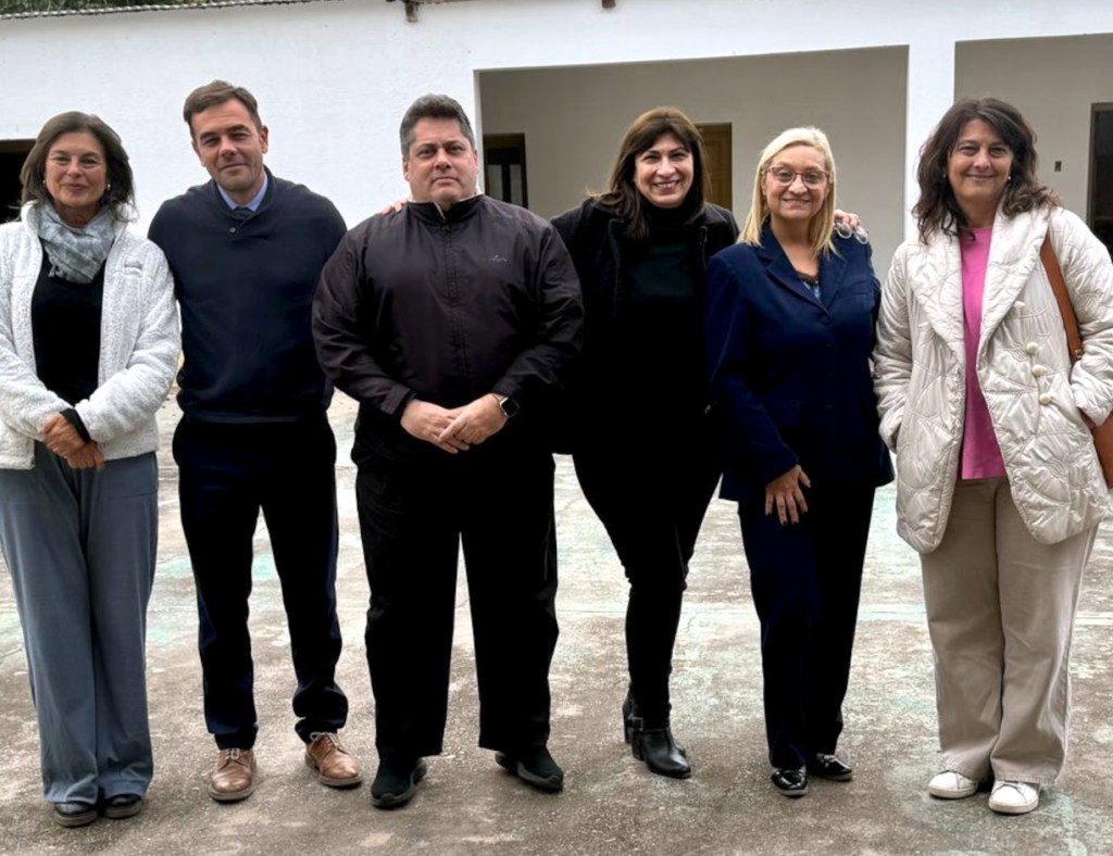 Jueces de la Corte de Justicia con jueces de Joaquín V. González