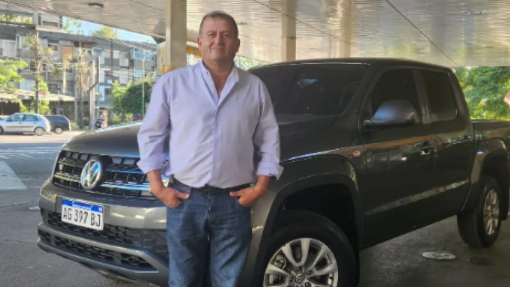 QUEBRACHAL : DE QUIEN ES LA CAMIONETA ?