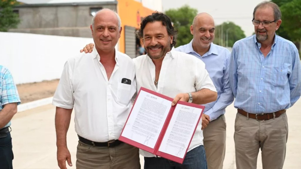 Alabi destacó el acompañamiento provincial en Las Lajitas con más de 200 obras