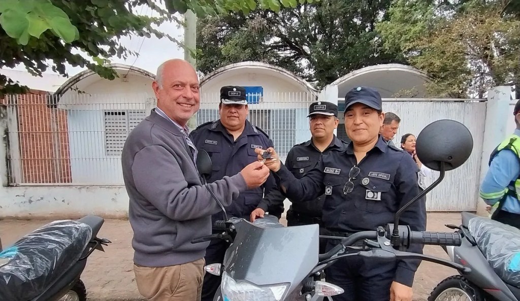 Alabí refuerza la seguridad local con nueva unidad para la Comisaría 1°