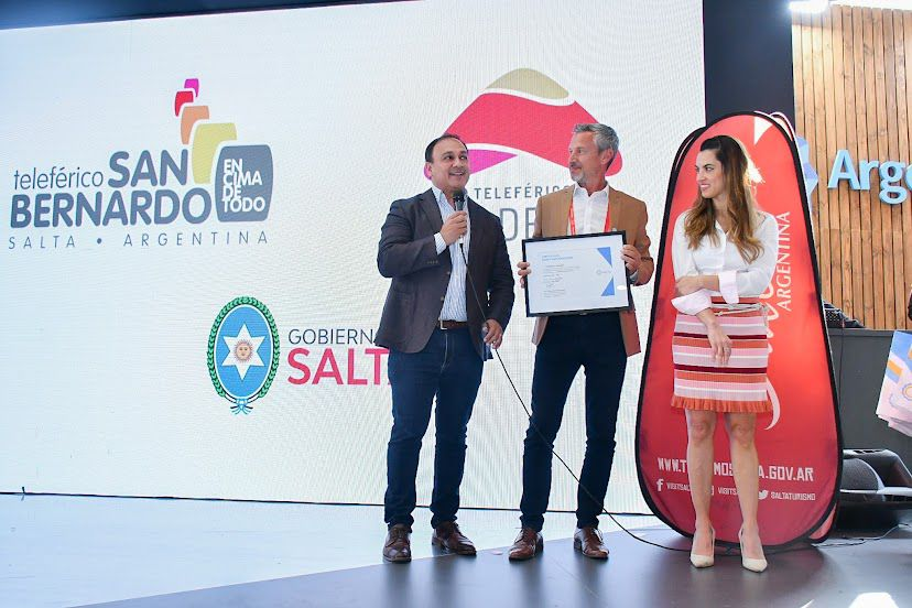 El Teleférico San Bernardo recibió la distinción Marca País