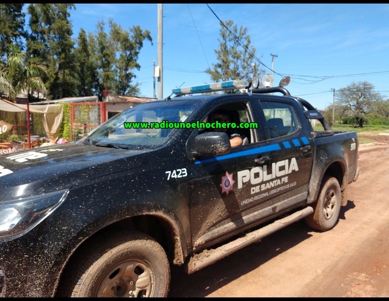 Villa Minetti: Sujeto amenazó con un cuchillo a la propietaria de una farmacia