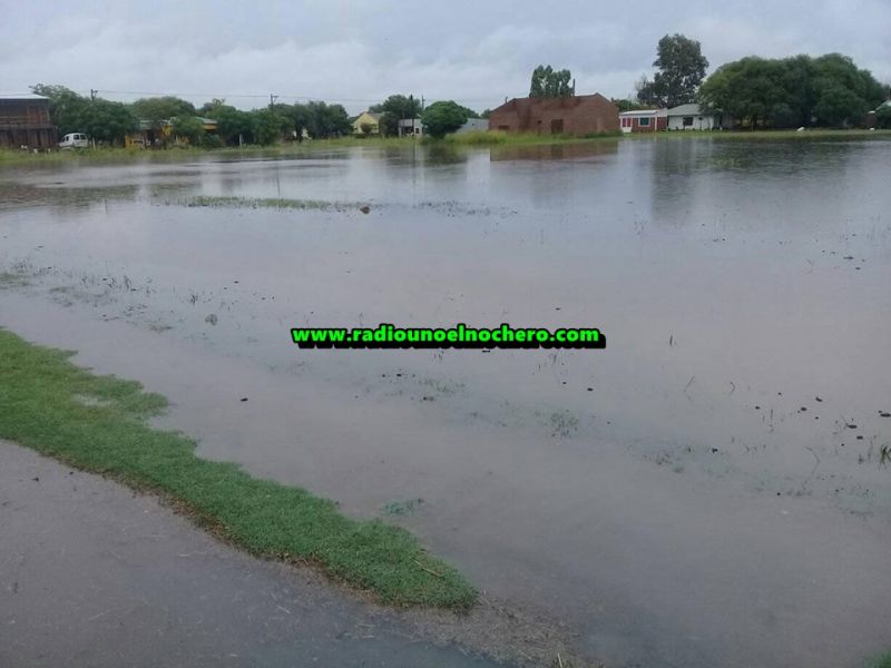 Santa Margarita bajo agua, ahora llovió 125 milímetros