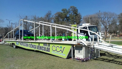 El taller móvil de Revisión Técnica Vehicular estuvo en Villa Minetti