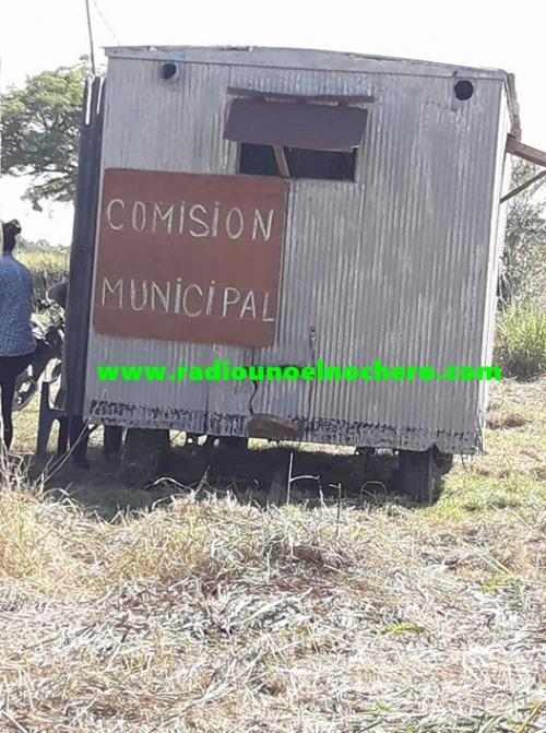 Crisis institucional en El Cuadrado: Los empleados continuan tomando el edificio de la Comisión Municipal