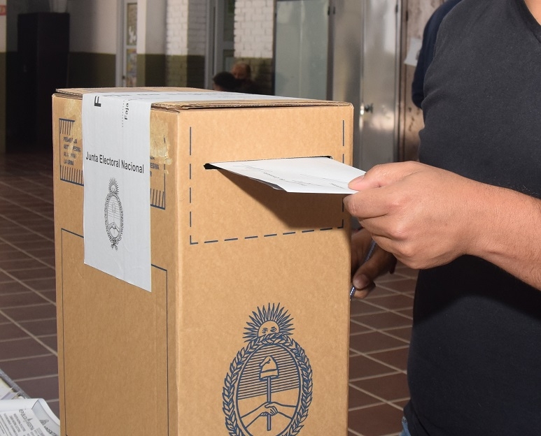 Se efectivizó la convocatoria a elecciones en la provincia de Santa Fe