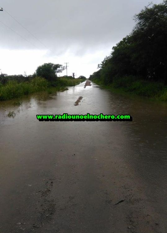 En El Cuadrado hay caminos anegados por la lluvia