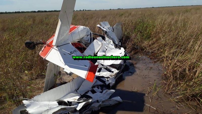 Coronel Du Graty: Se precipitó una avioneta fumigadora y falleció el piloto