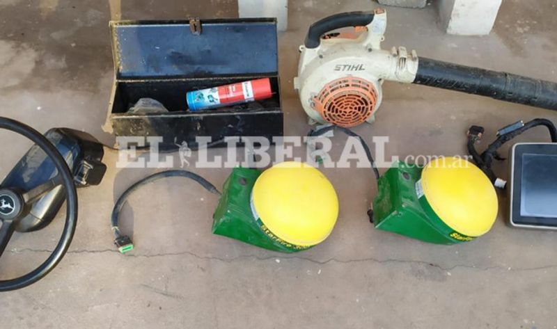 Los Juríes: Ladrones se alzaron con más de 50 mil dólares en equipamientos