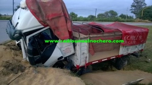 Guardia Escolta, Sgo. del Estero: Impresionante accidente de un camión con un herido de consideración