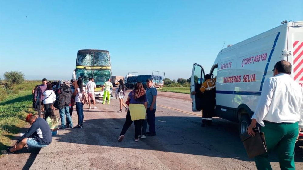 NIÑOS QUEBRACHALEÑOS SE ACCIDENTARON VIAJANDO A BS AS