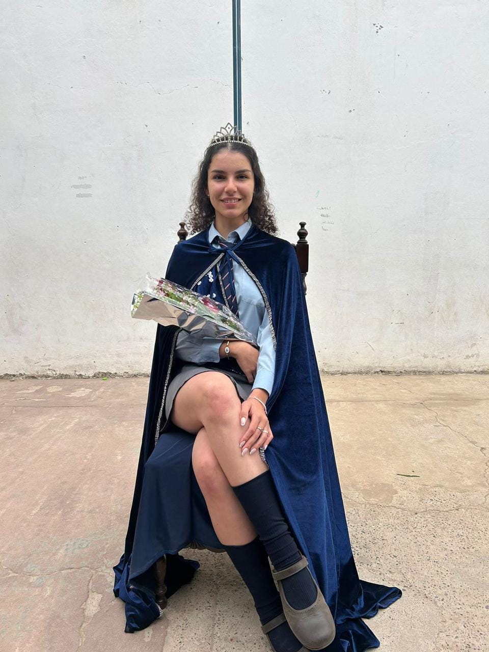 EL COLEGIO № 8174 DE J V GONZALEZ YA TIENE A SU EMBAJADORA