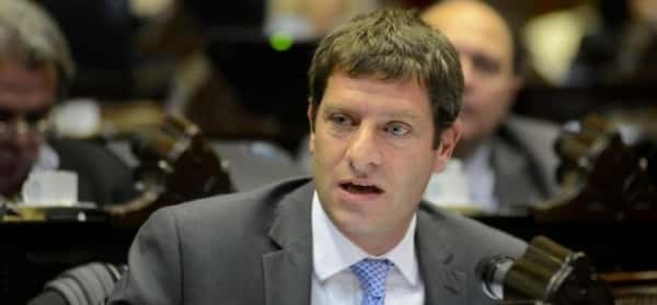 "Hasta aquí hay slogans muy bonitos, pero vemos que la nafta sigue subiendo y vemos con preocupación que no se puede manejar el timón y de verdad esperamos que se avizoren mejoras”