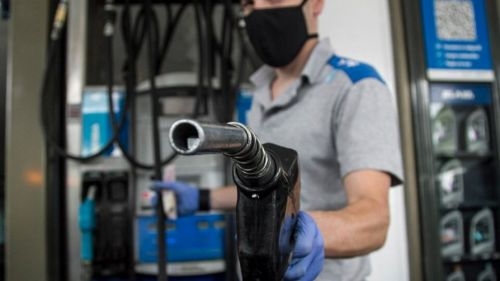 AUMENTOS EN LA NAFTA Octubre llega con aumentos en los combustibles: los precios subirán entre 1% y 4%