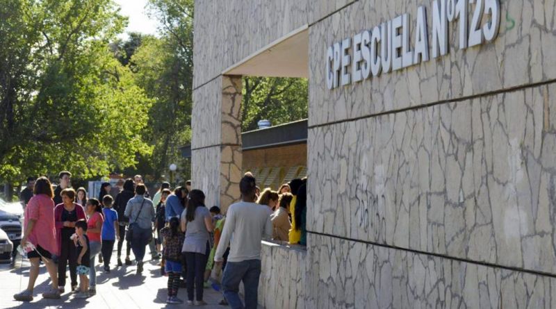 Aprobaron protocolos federales para la vuelta a clases presenciales