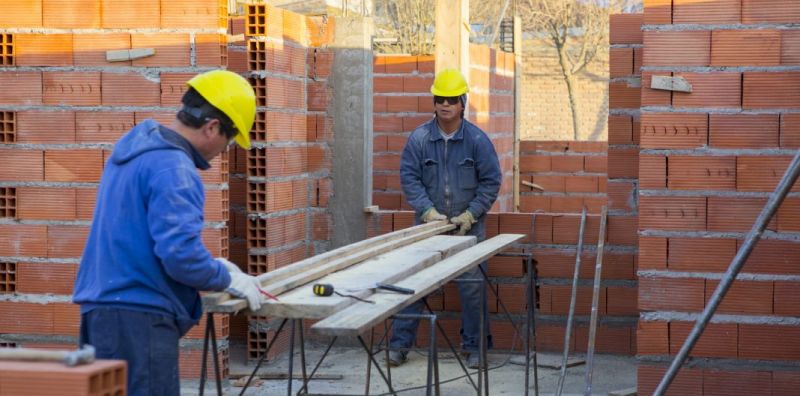 Neuquén recuperó 1.765 puestos de trabajo registrados en un mes