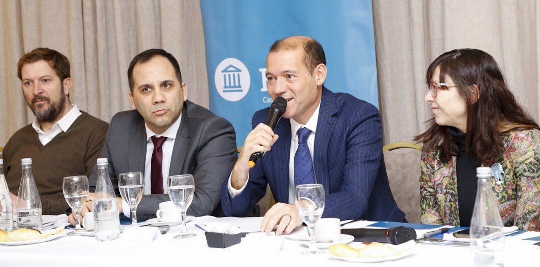 Gutiérrez participó de la apertura del Consejo Productivo Neuquén