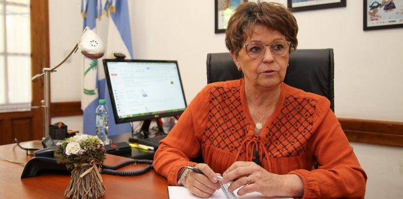 Storioni aseguró que el gobierno está dando respuesta a las situaciones planteadas por escuelas
