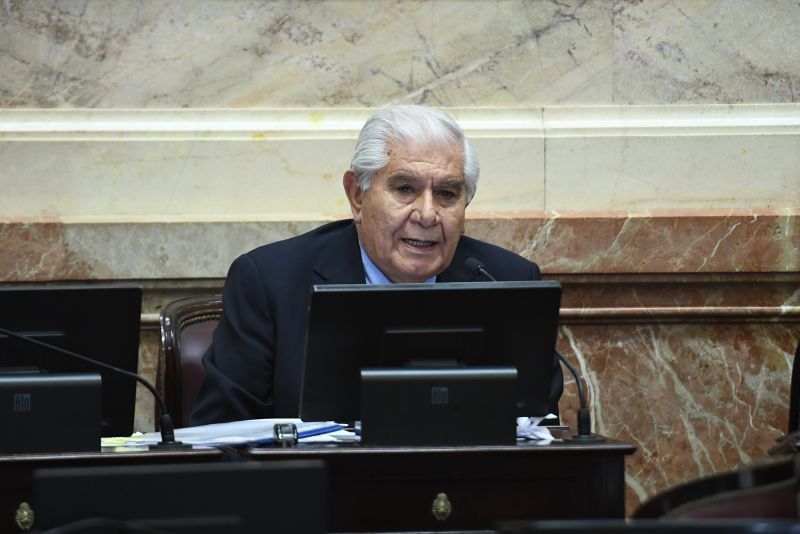 Guillermo Pereyra presentó en el Senado el proyecto que crea un fondo para obras en Neuquén