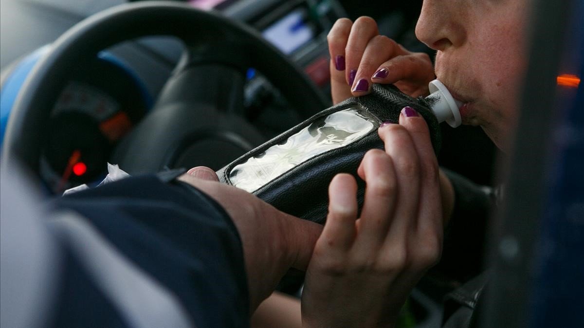Operativos de Fin de Semana en Plaza Huincul: 8 Vehículos Secuestrados por Alcoholemia Superior a 2,5 gr/l