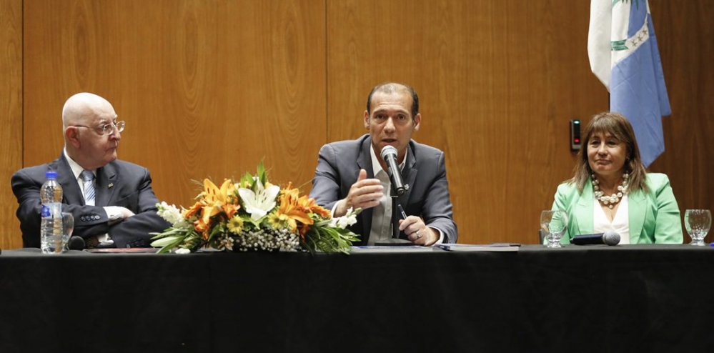 Comenzó en Neuquén el Congreso Nacional de Contadurías Generales