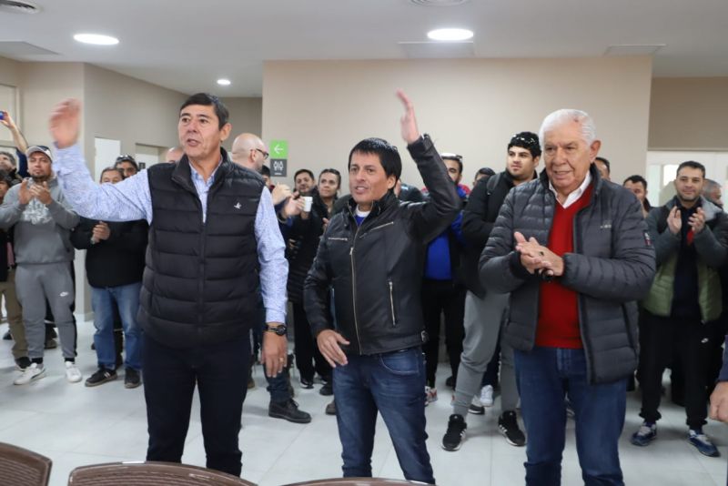 Asamblea informativa en Centenario