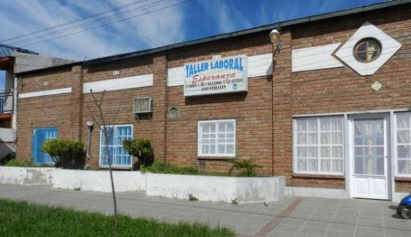 EVANGELINA NERI FESTEJOS CUMPLEAÑOS EN TALLER ESPERANZA