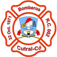 DARIO CAMPOS BOMBEROS CUTRAL CO OPERATIVO POLICIAL EN ABRAZO SIMBOLICO