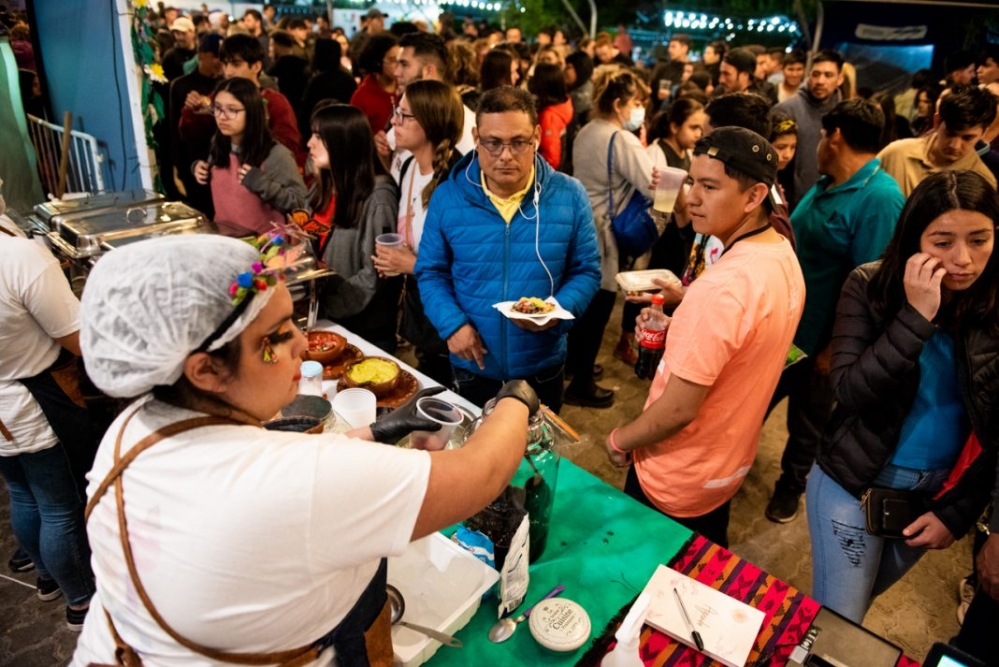 30.000 personas visitaron la Fiesta de las Colectividades
