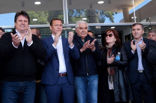 Vaca Muerta: Acuerdan garantizar la contratación de mano de obra local
