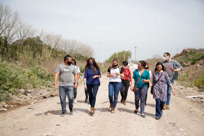 Encuentro con referentes sociales del barrio San Jorge de Luján y firma de convenio de asistencia y cooperación con el Intendente Leonardo Boto.