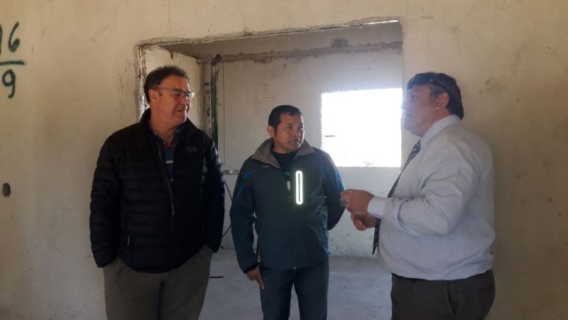 GIANNATTASIO VISITO EDIFICIO CENTRO VETERANOS DE MALVINAS JUNTO A EX COMBATIENTES.