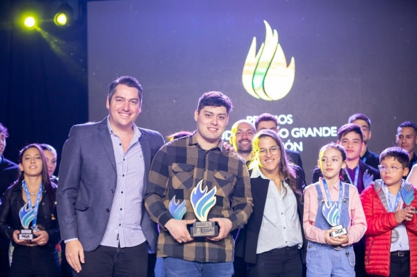 EL MUNICIPIO LLEVÓ A CABO LA IX EDICIÓN DE LOS PREMIOS "CIUDAD DE RÍO GRANDE"