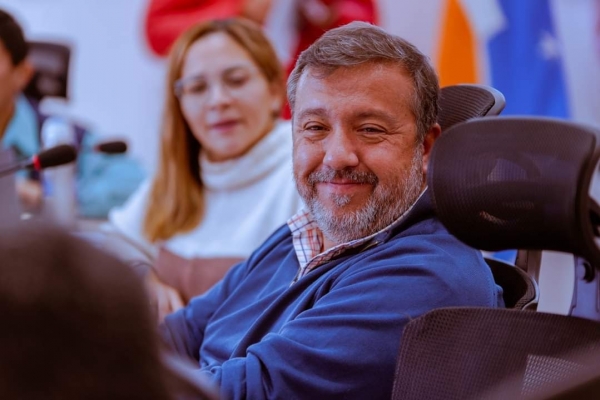 REUNIÓN DE COMISIONES