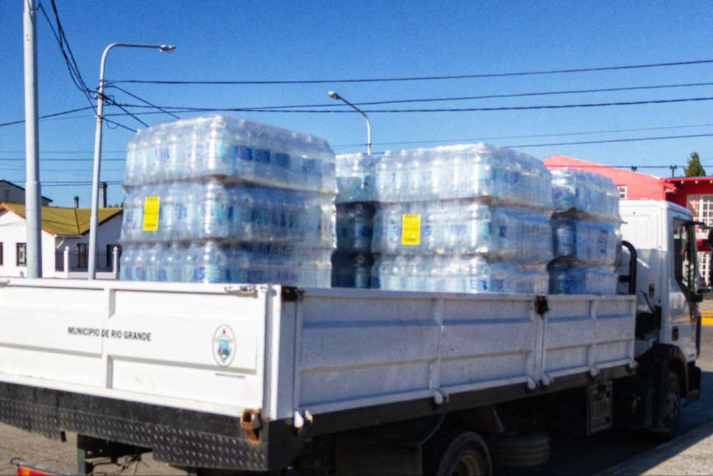 RÍO GRANDE SE SOLIDARIZÓ PARA ACOMPAÑAR A BAHÍA BLANCA