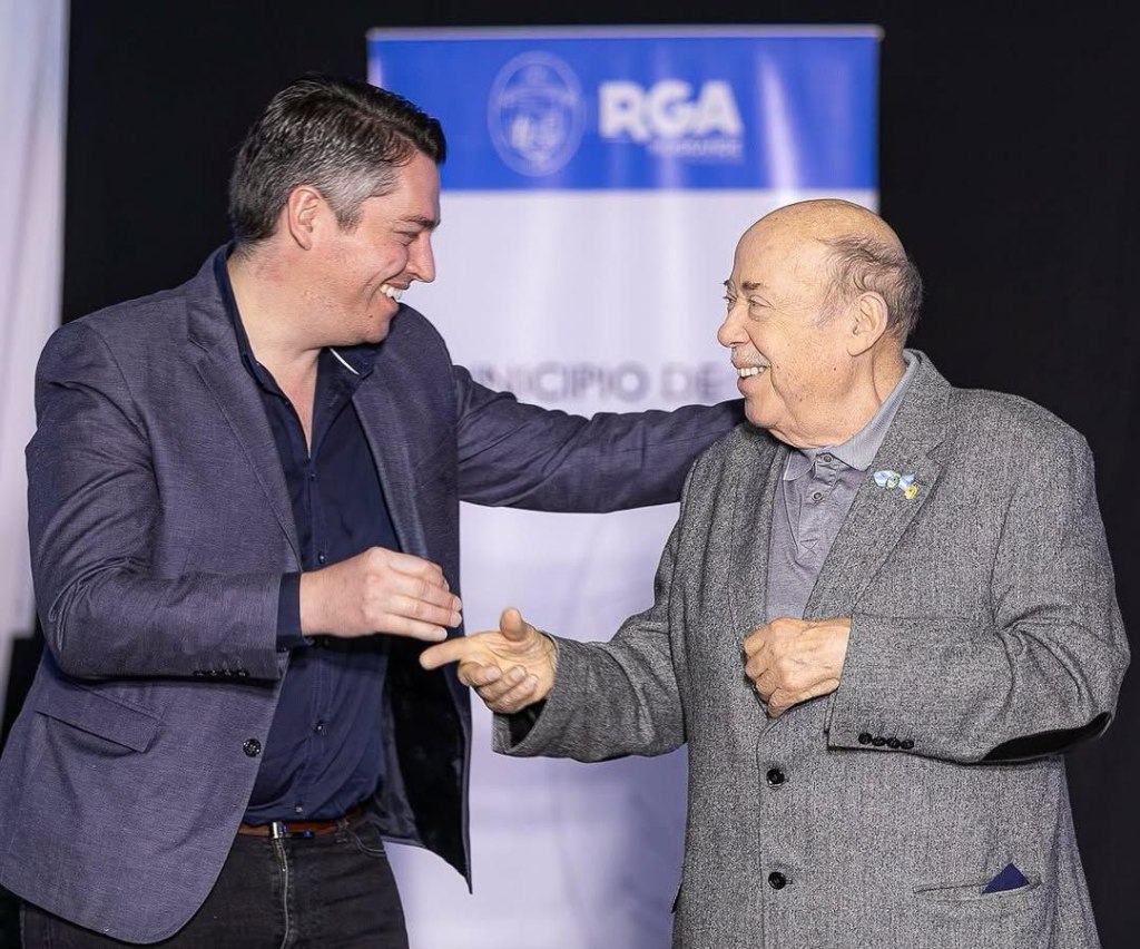 MARTÍN PEREZ DESPIDIÓ A ESTEBAN "CHIQUITO" MARTÍNEZ