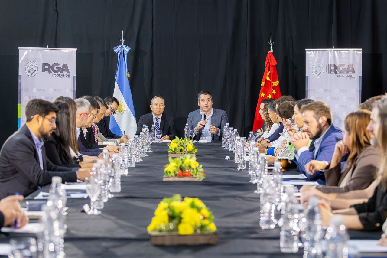 MESA DE TRABAJO ENTRE RÍO GRANDE Y CHINA EN BÚSQUEDA DE NUEVAS OPORTUNIDADES DE DESARROLLO PRODUCTIVO Y TECNOLÓGICO