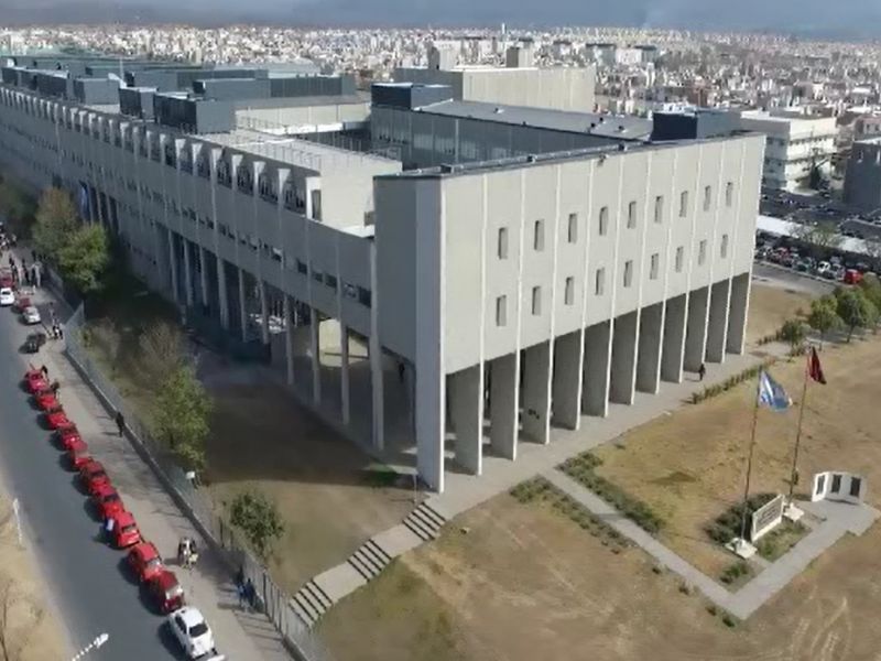 En busca de acaparadores de vacunas