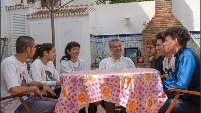 Salta habilita las reuniones familiares y sociales a partir de este fin de semana