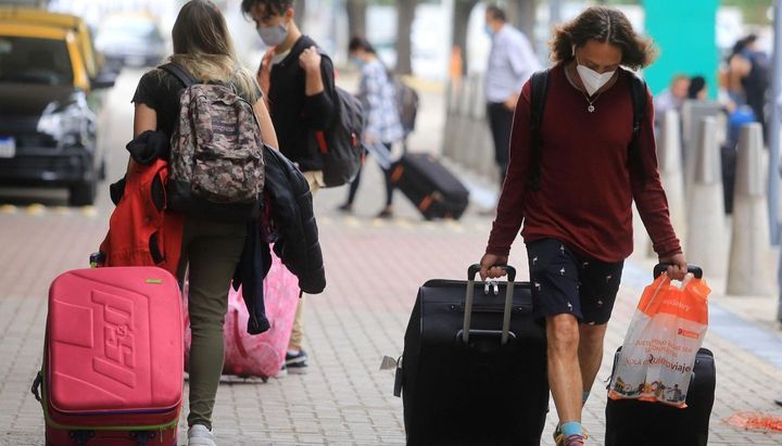 Circulan en el país las cepas de Reino Unido, Brasil y California