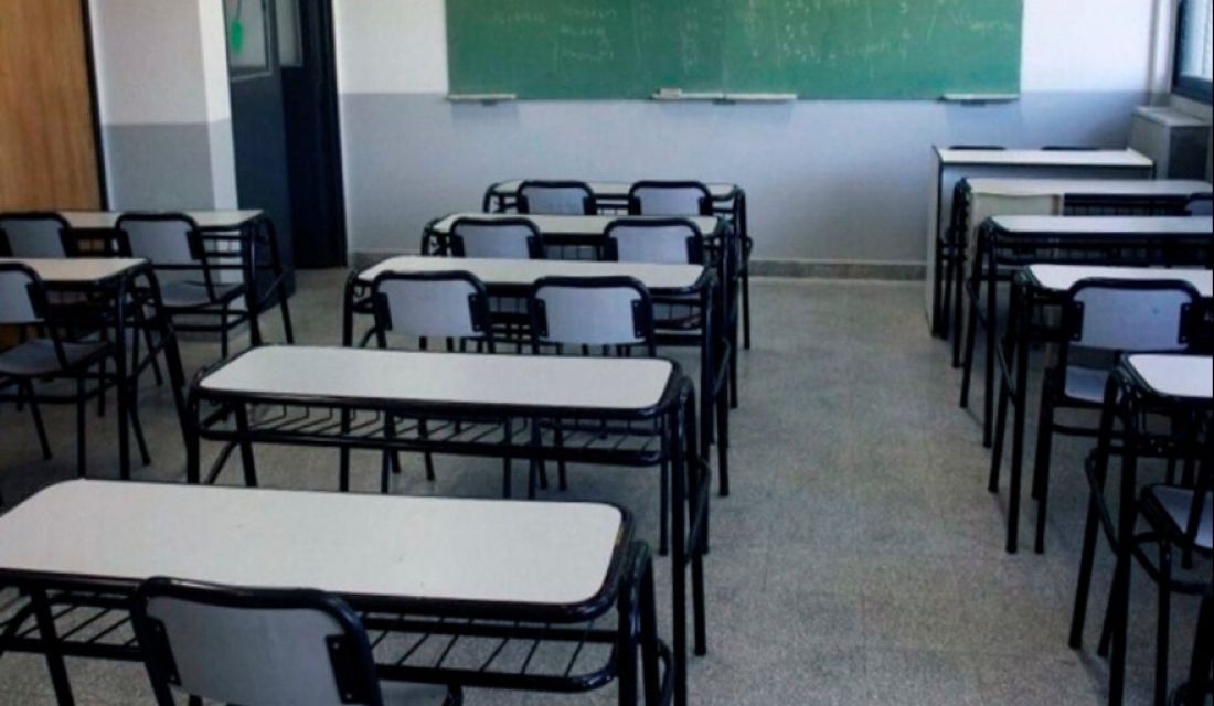 El Gobierno advirtió que descontará el día a los docentes que adhieran al paro
