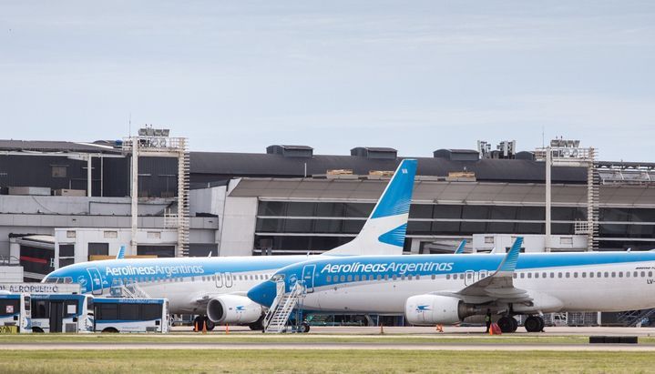 Vuelven los viajes en avión, tren y ómnibus, pero no para turistas