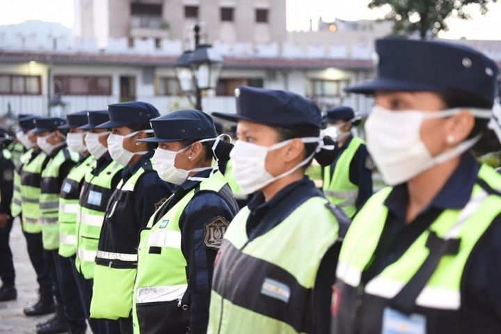 Coronavirus: cerca de 66 policías aislados preventivamente en Salta
