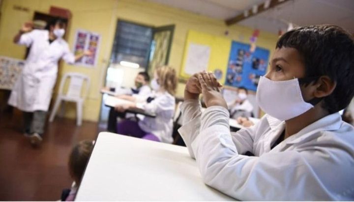 Piden documentos que garanticen las clases en 2021