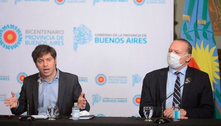 Kicillof se reunirá con intendentes y luego anunciará el aumento a la Policía