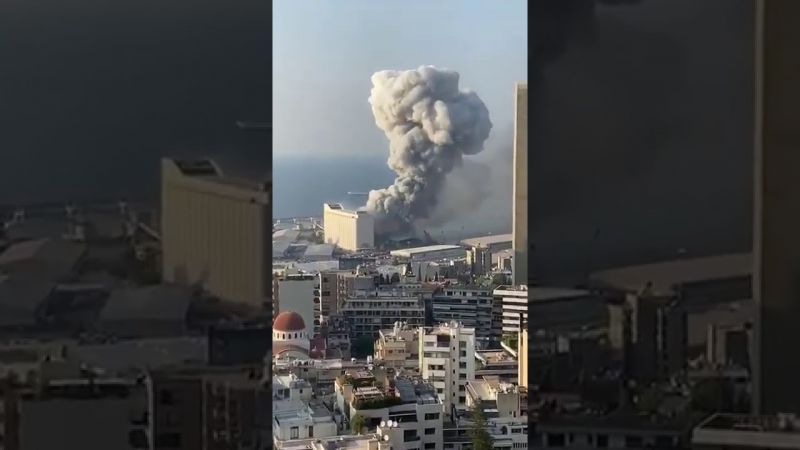 VIDEO Aterrador: Tres niños miraban por la ventana cuando se produjo la explosión
