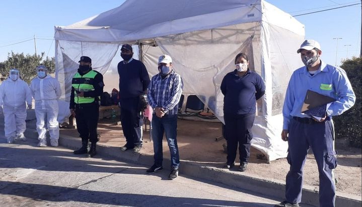 Cuarentena: agentes resisten en tres puestos de control