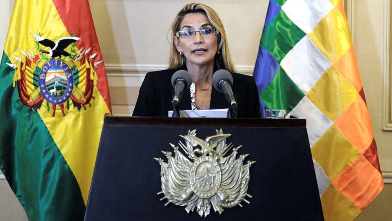 La presidenta de Bolivia dio positivo para coronavirus